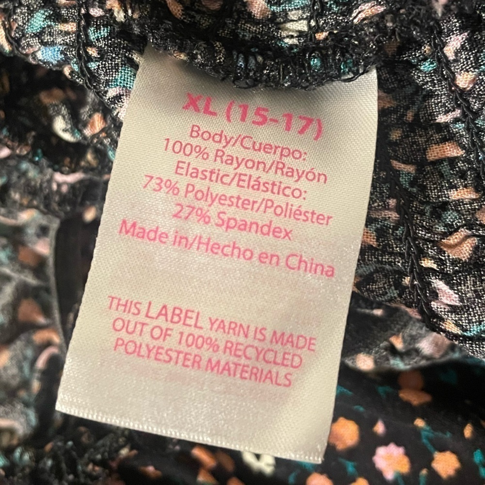 Smocked Top crop top feminine floral black - Picture 3 of 7